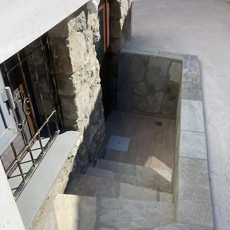 Apartment Mikraki