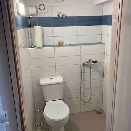 Apartment Mikraki *